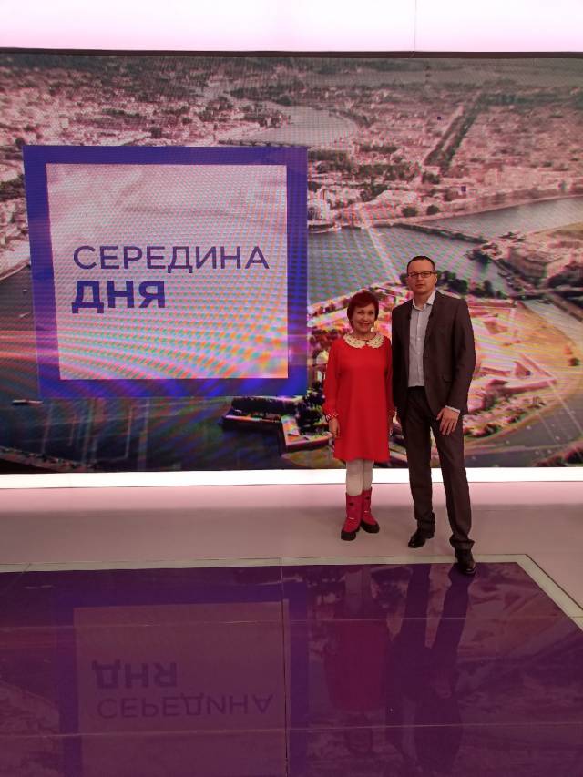 Телеэфир ВМ Тарбаевой в программе "Середина дня" телеканала 78